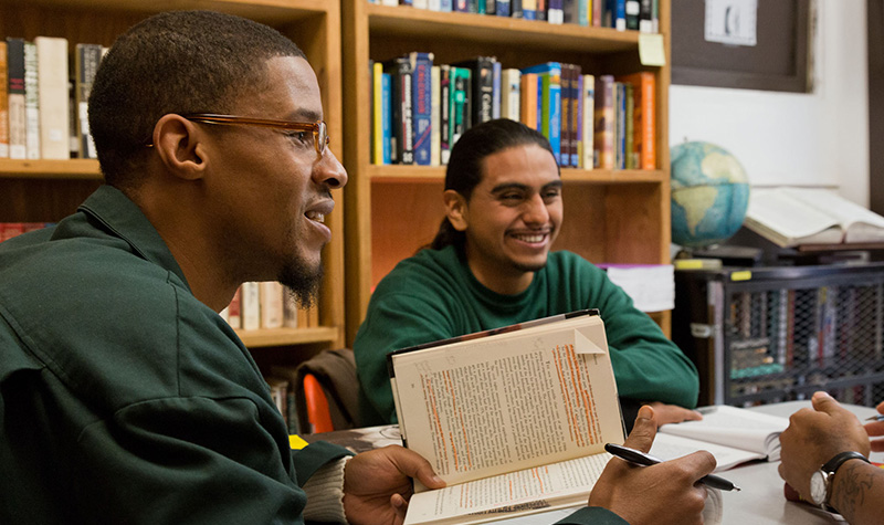 BPI Students discuss a book.